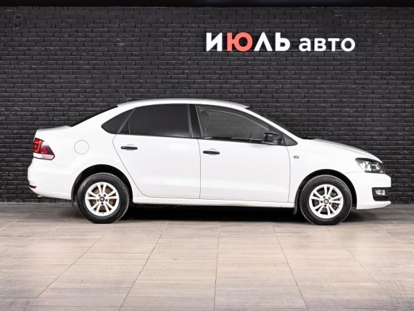 Volkswagen Polo V Рестайлинг с пробегом 2018 года, цена 1 150 000 рублей, 102282 км, седан, Автокод Объявления