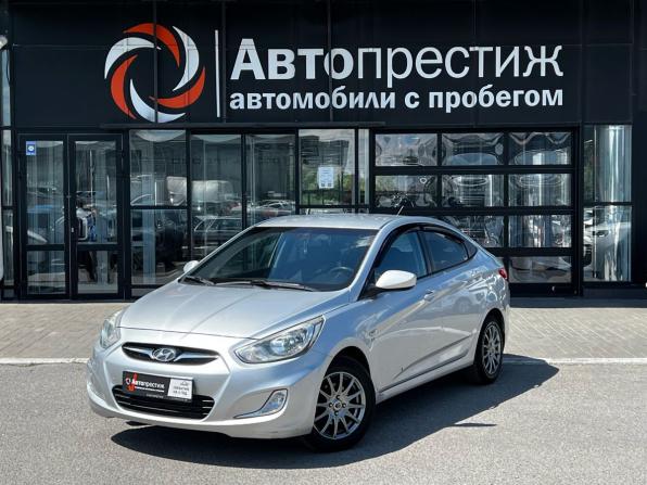 Hyundai Solaris I с пробегом 2012 года, цена 829 999 рублей, 182102 км, седан, Автокод Объявления