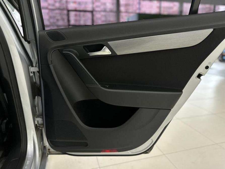 Volkswagen Passat B7 Санкт-Петербург  - изображение 32