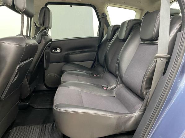 Renault Scenic II Рестайлинг с пробегом 2008 года, цена 550 000 рублей, 140039 км, компактвэн, Автокод Объявления