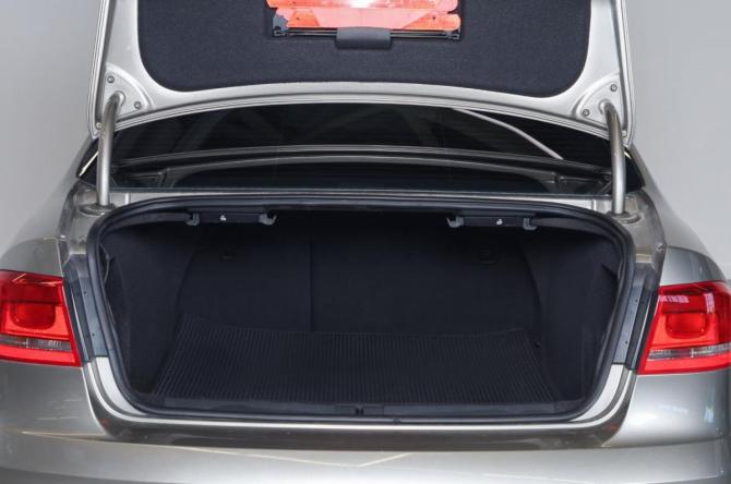 Volkswagen Passat B7 с пробегом 2012 года, цена 1 059 000 рублей, 225133 км, седан, Автокод Объявления