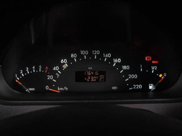 Mercedes-Benz A-Класс I (W168) с пробегом 2001 года, цена 319 000 рублей, 176416 км, хэтчбек, Автокод Объявления