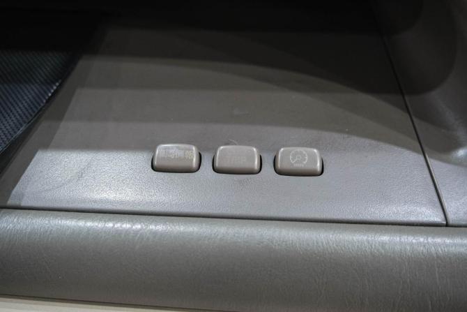Toyota Vista V (V50) с пробегом 2001 года, цена 549 000 рублей, 300000 км, седан, Автокод Объявления