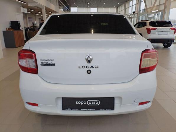 Renault Logan II с пробегом 2017 года, цена 664 000 рублей, 130000 км, седан, Автокод Объявления