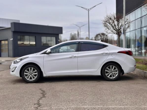 Hyundai Elantra V (MD) Рестайлинг с пробегом 2014 года, цена 1 080 000 рублей, 220418 км, седан, Автокод Объявления