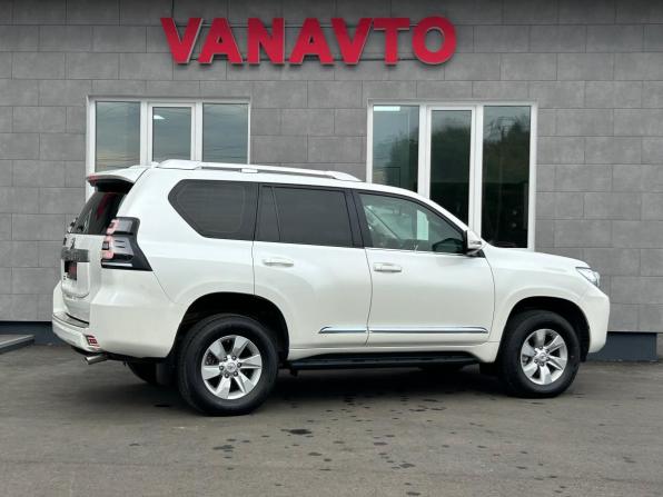 Toyota Land Cruiser Prado 150 Series Рестайлинг 2 с пробегом 2018 года, цена 5 250 000 рублей, 106880 км, внедорожник, Автокод Объявления