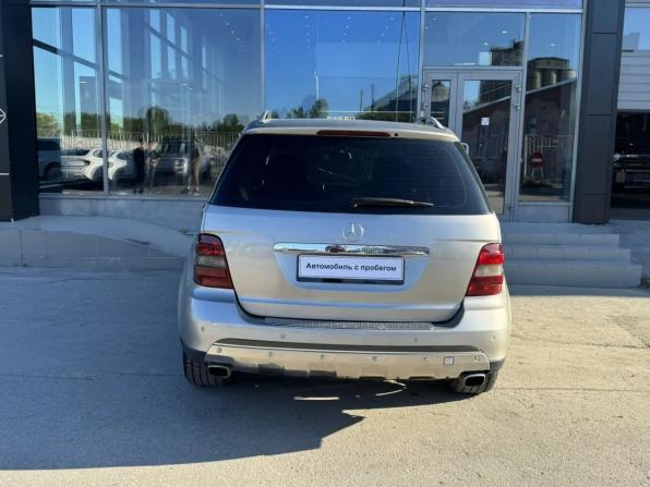 Mercedes-Benz M-Класс II (W164) с пробегом 2005 года, цена 1 100 000 рублей, 288937 км, внедорожник, Автокод Объявления