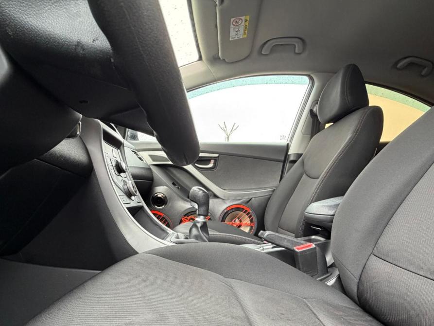 Hyundai Elantra V (MD) Рестайлинг Набережные Челны  - изображение 15