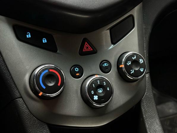 Chevrolet Aveo II с пробегом 2013 года, цена 849 000 рублей, 139600 км, седан, Автокод Объявления