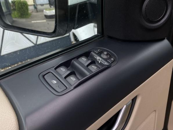 Land Rover Freelander II Рестайлинг с пробегом 2012 года, цена 1 499 000 рублей, 201758 км, внедорожник, Автокод Объявления