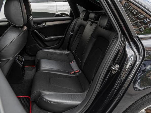 Audi A4 IV (B8) Рестайлинг с пробегом 2012 года, цена 1 280 000 рублей, 247870 км, седан, Автокод Объявления