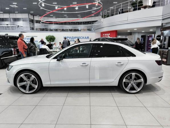 Audi A4 V (B9) с пробегом 2016 года, цена 2 120 000 рублей, 187188 км, седан, Автокод Объявления