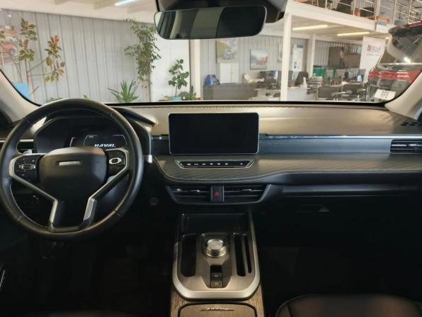 Haval Jolion I с пробегом 2023 года, цена 1 838 000 рублей, 37000 км, внедорожник, Автокод Объявления
