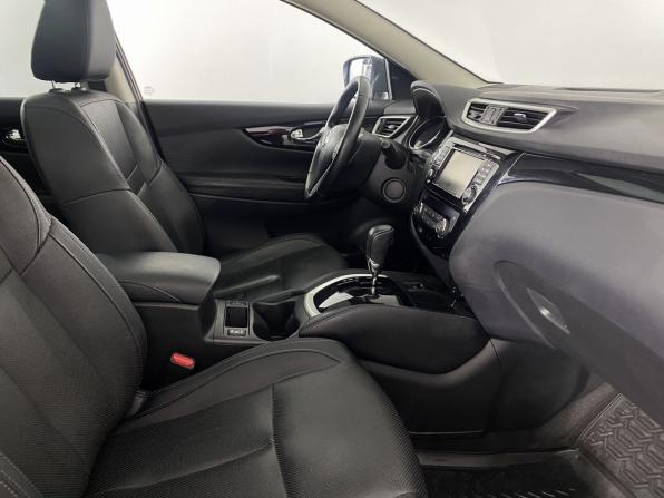 Nissan Qashqai II с пробегом 2016 года, цена 1 750 000 рублей, 49507 км, внедорожник, Автокод Объявления