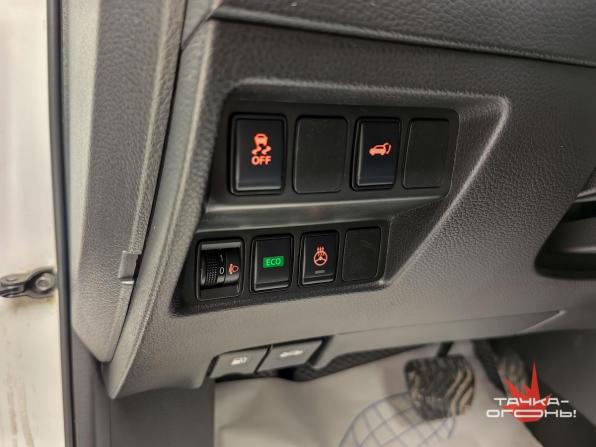 Nissan X-Trail III Рестайлинг с пробегом 2020 года, цена 2 455 000 рублей, 135000 км, внедорожник, Автокод Объявления