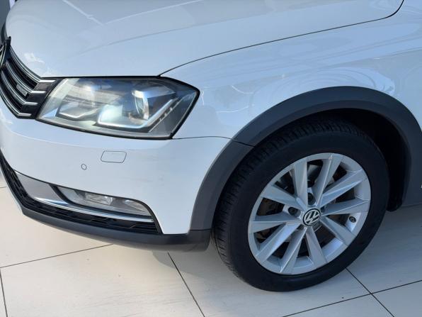 Volkswagen Passat B7 с пробегом 2012 года, цена 1 300 000 рублей, 355211 км, универсал, Автокод Объявления