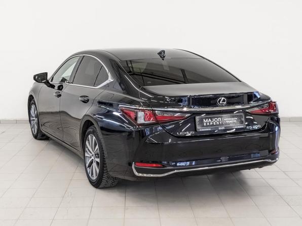 Lexus ES VII с пробегом 2021 года, цена 4 115 000 рублей, 74525 км, седан, Автокод Объявления