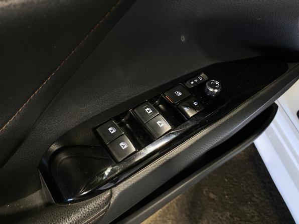 Toyota Camry VIII (XV70) с пробегом 2018 года, цена 2 670 000 рублей, 105013 км, седан, Автокод Объявления