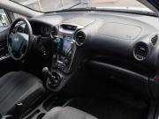 Kia Carens II (UN) Москва  - изображение 22