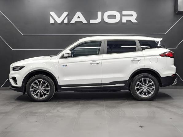 Geely Atlas Pro с пробегом 2022 года, цена 1 970 000 рублей, 40996 км, внедорожник, Автокод Объявления