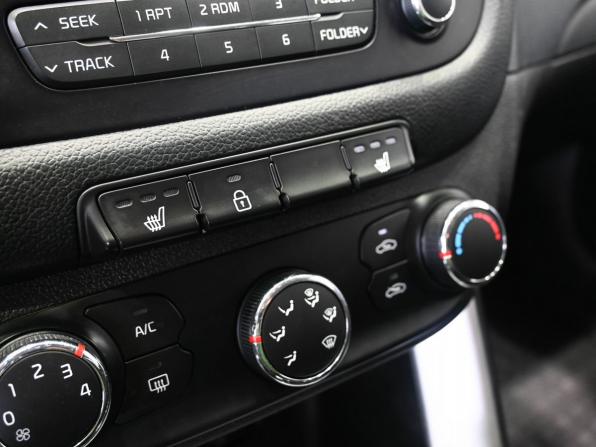 Kia Ceed II Рестайлинг с пробегом 2018 года, цена 1 379 900 рублей, 97320 км, универсал, Автокод Объявления