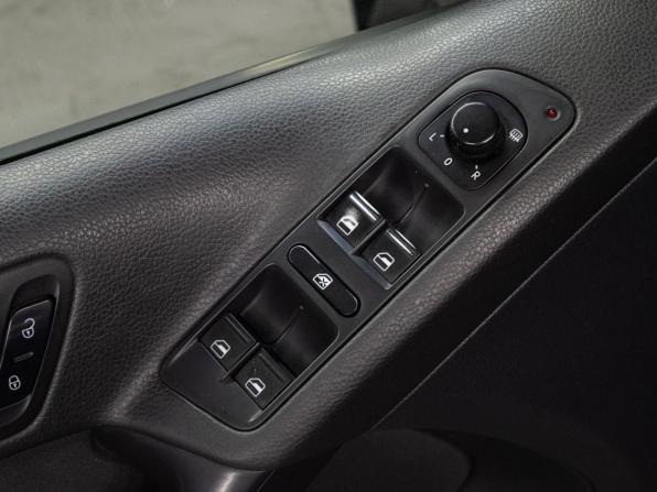 Volkswagen Tiguan I Рестайлинг с пробегом 2012 года, цена 1 099 000 рублей, 221220 км, внедорожник, Автокод Объявления
