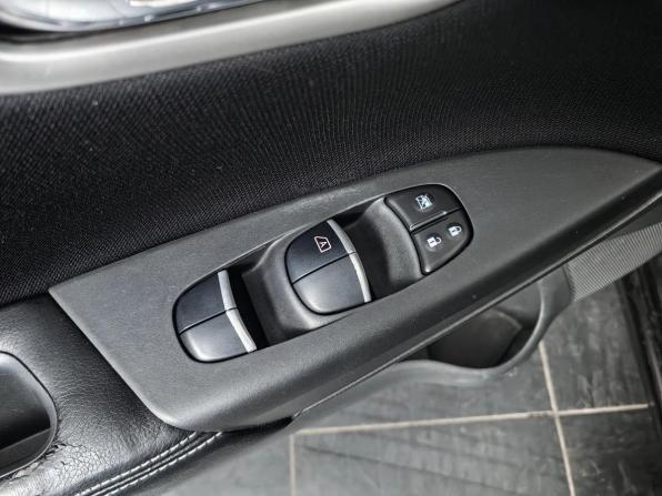 Nissan Sentra VII (B17) с пробегом 2014 года, цена 935 000 рублей, 178132 км, седан, Автокод Объявления