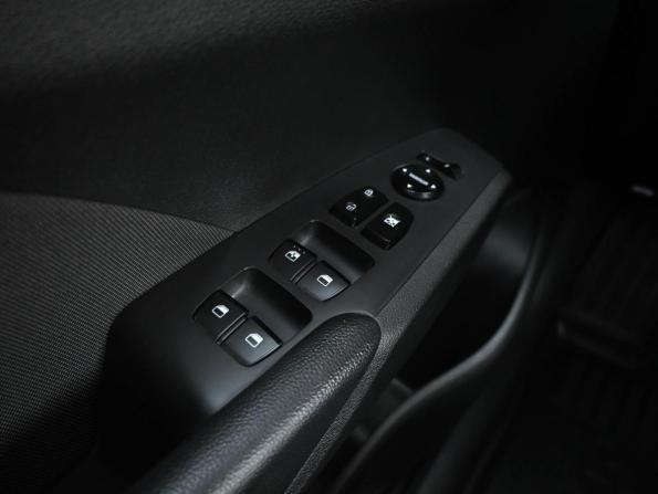Hyundai Solaris II с пробегом 2017 года, цена 1 159 000 рублей, 119075 км, седан, Автокод Объявления