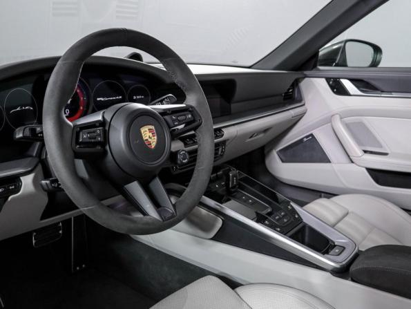 Porsche 911 VIII (992) с пробегом 2021 года, цена 15 750 000 рублей, 26807 км, кабриолет, Автокод Объявления