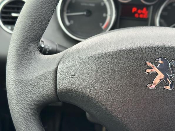 Peugeot 308 I с пробегом 2010 года, цена 469 000 рублей, 151830 км, хэтчбек, Автокод Объявления