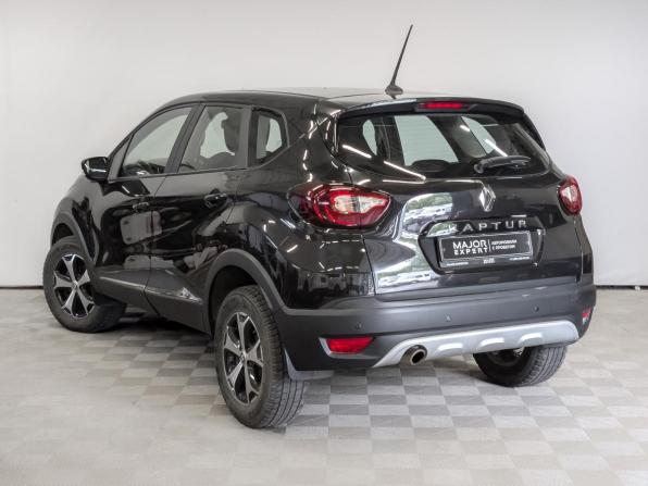 Renault Kaptur I Рестайлинг с пробегом 2021 года, цена 1 489 000 рублей, 85265 км, внедорожник, Автокод Объявления