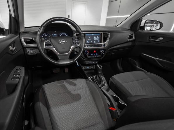 Hyundai Solaris II с пробегом 2019 года, цена 1 495 000 рублей, 83112 км, седан, Автокод Объявления