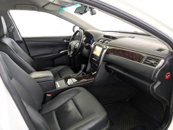 Toyota Camry VII (XV50) Рестайлинг 2 с пробегом 2018 года, цена 2 450 000 рублей, 182730 км, седан, Автокод Объявления