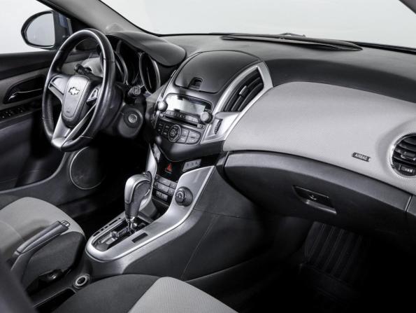 Chevrolet Cruze I Рестайлинг с пробегом 2013 года, цена 980 000 рублей, 69465 км, хэтчбек, Автокод Объявления