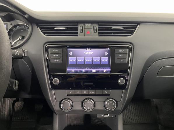 Skoda Octavia III (A7) Рестайлинг с пробегом 2020 года, цена 2 620 000 рублей, 2270 км, лифтбек, Автокод Объявления