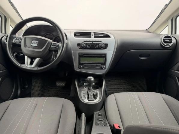 SEAT Leon II Рестайлинг с пробегом 2012 года, цена 799 000 рублей, 193879 км, хэтчбек, Автокод Объявления