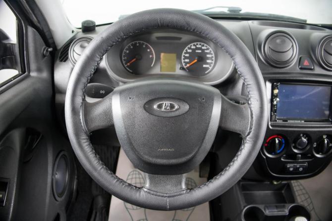 Lada (ВАЗ) Granta I с пробегом 2012 года, цена 399 000 рублей, 180000 км, седан, Автокод Объявления