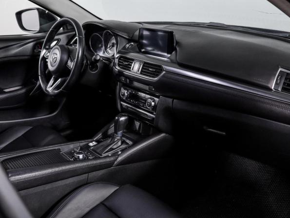 Mazda 6 III (GJ) Рестайлинг с пробегом 2017 года, цена 1 700 000 рублей, 212276 км, седан, Автокод Объявления