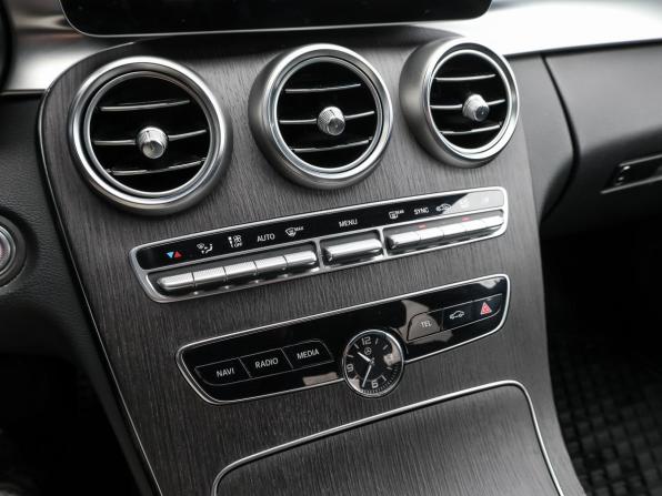 Mercedes-Benz C-Класс IV (W205) Рестайлинг с пробегом 2018 года, цена 2 949 000 рублей, 115689 км, седан, Автокод Объявления