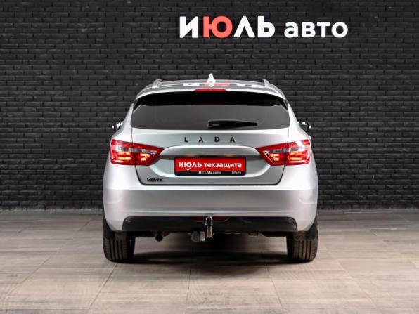 Lada (ВАЗ) Vesta I с пробегом 2022 года, цена 1 200 000 рублей, 101550 км, универсал, Автокод Объявления