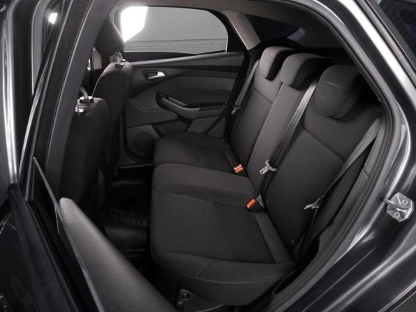 Ford Focus III Рестайлинг с пробегом 2015 года, цена 1 049 000 рублей, 119283 км, хэтчбек, Автокод Объявления