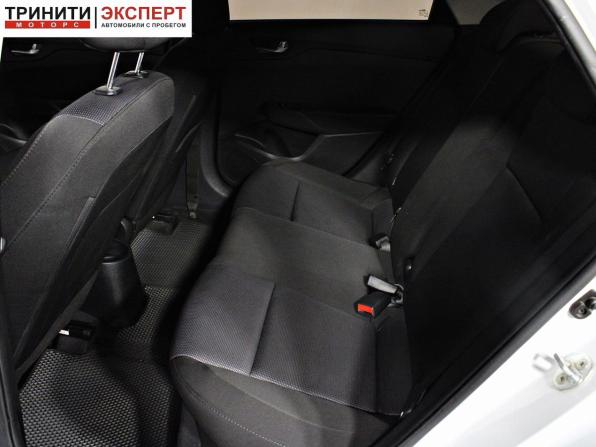 Hyundai Solaris II Рестайлинг с пробегом 2020 года, цена 1 097 000 рублей, 207578 км, седан, Автокод Объявления