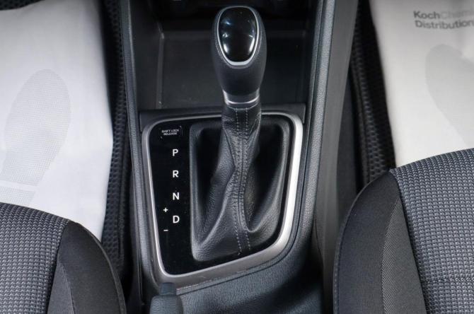 Hyundai Solaris II Рестайлинг с пробегом 2022 года, цена 1 699 000 рублей, 25208 км, седан, Автокод Объявления