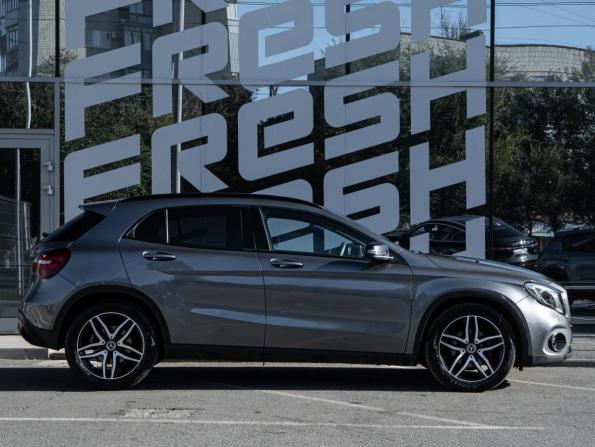 Mercedes-Benz GLA I (X156) Рестайлинг с пробегом 2019 года, цена 2 019 700 рублей, 184505 км, внедорожник, Автокод Объявления