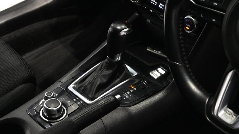 Mazda Axela III Рестайлинг Уфа  - изображение 11