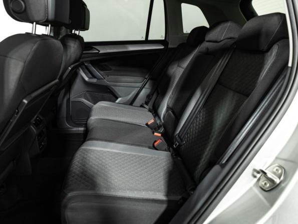 Volkswagen Tiguan II с пробегом 2020 года, цена 2 499 700 рублей, 120267 км, внедорожник, Автокод Объявления