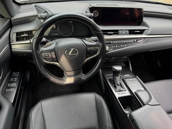 Lexus ES VII Рестайлинг с пробегом 2021 года, цена 4 349 000 рублей, 121709 км, седан, Автокод Объявления