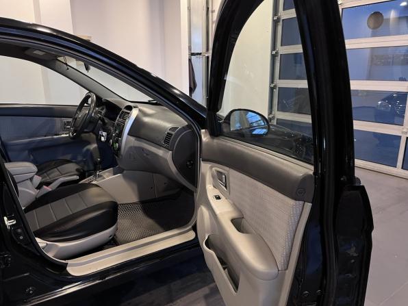 Kia Cerato I Рестайлинг с пробегом 2007 года, цена 359 000 рублей, 307573 км, седан, Автокод Объявления