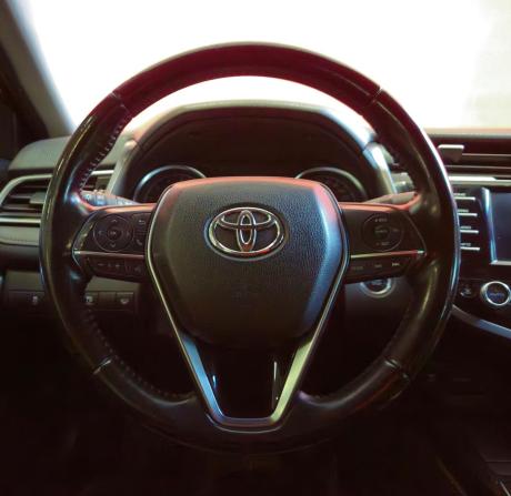Toyota Camry VIII (XV70) с пробегом 2019 года, цена 2 060 000 рублей, 195928 км, седан, Автокод Объявления