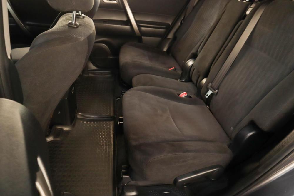 Toyota Highlander II (XU40) Рестайлинг Челябинск  - изображение 17
